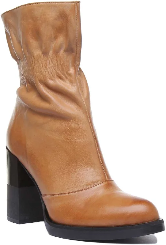 women's ankle boots for petite womenJustin Reess England Harmonee In Tan