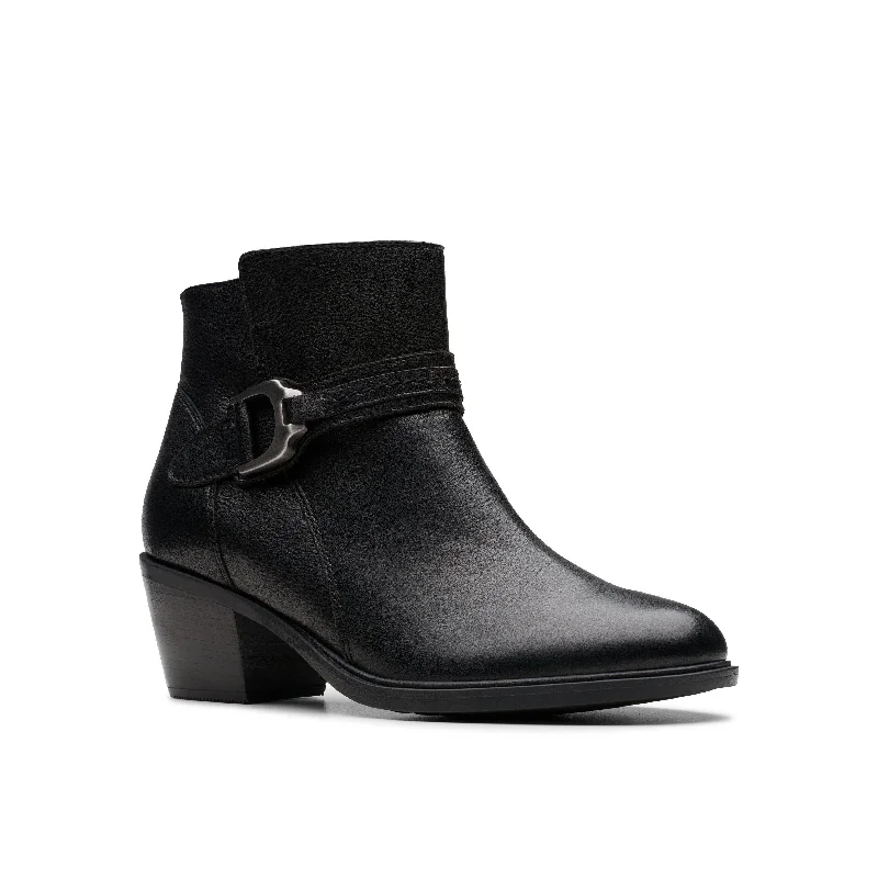 Women's peep - toe fashion & dress shoes with a rhinestone - encrusted vamp for a sparkly look CLARKS NEVA BUCKLE Women's peep - toe fashion & dress shoes with a rhinestone - encrusted vamp for a sparkly look CLARKS NEVA BUCKLE