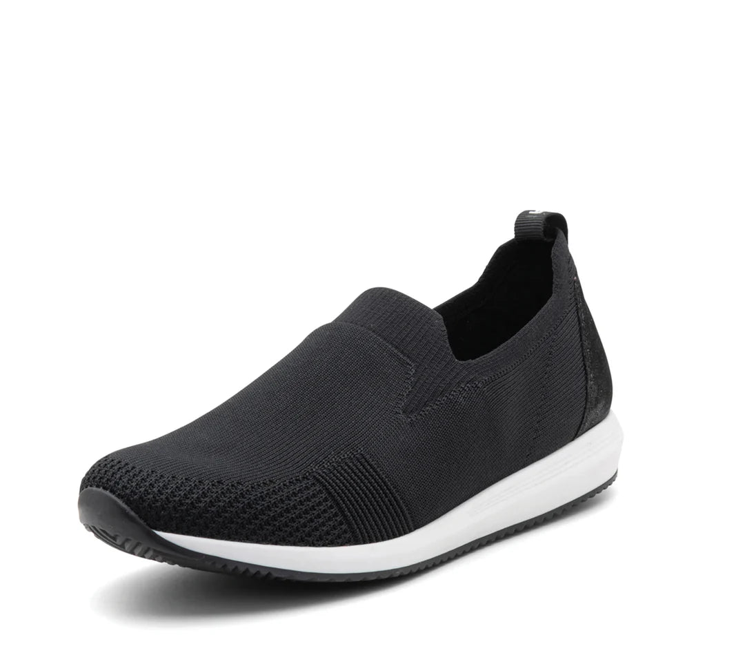 Women's mule - style fashion & dress shoes with a pointed toe and a low - heel for everyday elegance ARA LEENA 2 BLACK Women's mule - style fashion & dress shoes with a pointed toe and a low - heel for everyday elegance ARA LEENA 2 BLACK