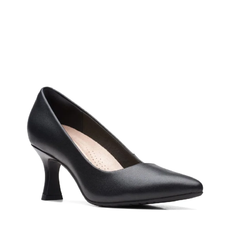 Women's lace - up fashion & dress shoes with a high - heel and a cut - out design for a modern aesthetic Clarks Kataleyna Gem Women's lace - up fashion & dress shoes with a high - heel and a cut - out design for a modern aesthetic Clarks Kataleyna Gem