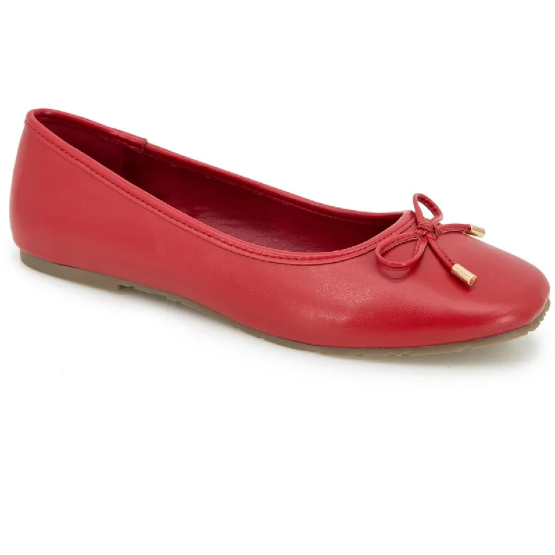 Women's Embroidered Floral Pattern Ballet Flats in White for a Spring - Inspired Outfit Kenneth Cole Reaction Womens Elstree Faux Leather Slip On Ballet Flats Women's Embroidered Floral Pattern Ballet Flats in White for a Spring - Inspired Outfit Kenneth Cole Reaction Womens Elstree Faux Leather Slip On Ballet Flats