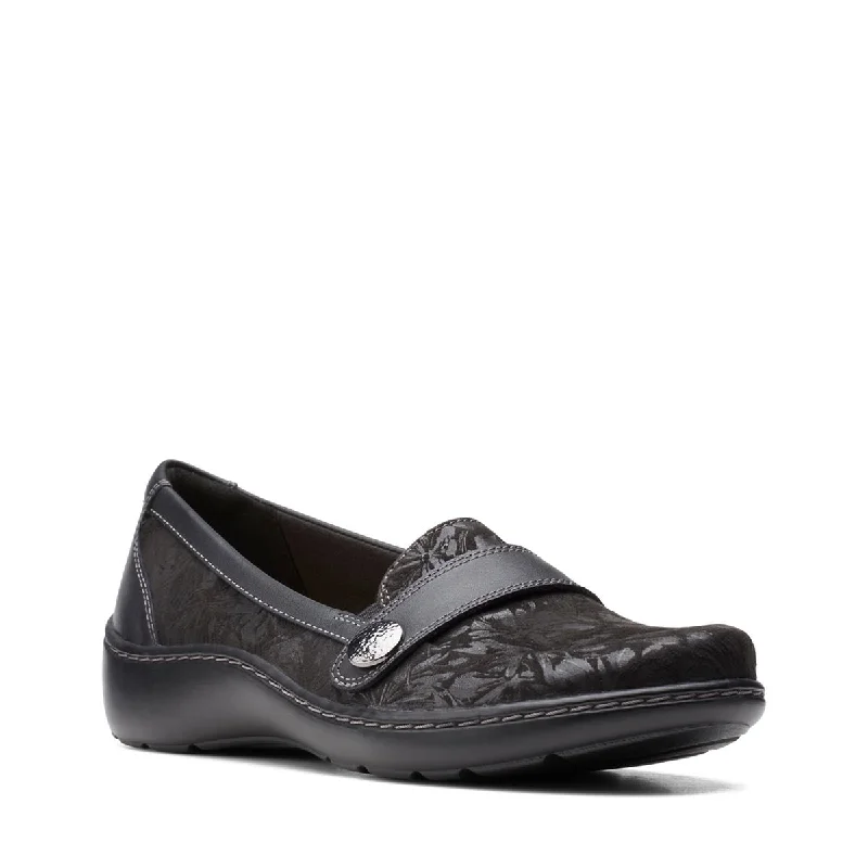 Women's wedge - heel fashion & dress shoes with a woven upper for a beach - to - dinner style Clarks Cora Daisy Women's wedge - heel fashion & dress shoes with a woven upper for a beach - to - dinner style Clarks Cora Daisy