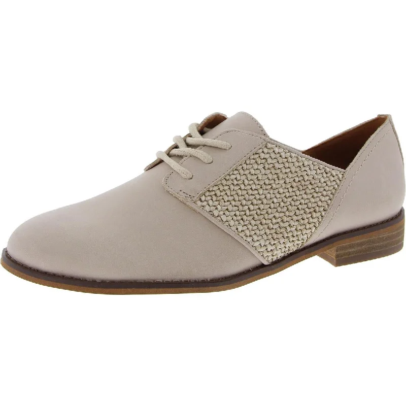 Women's Metallic Foil - Finish Loafers in Gold for a Glamorous Night Out Elyza Womens Lace-Up Leather Oxfords Women's Metallic Foil - Finish Loafers in Gold for a Glamorous Night Out Elyza Womens Lace-Up Leather Oxfords