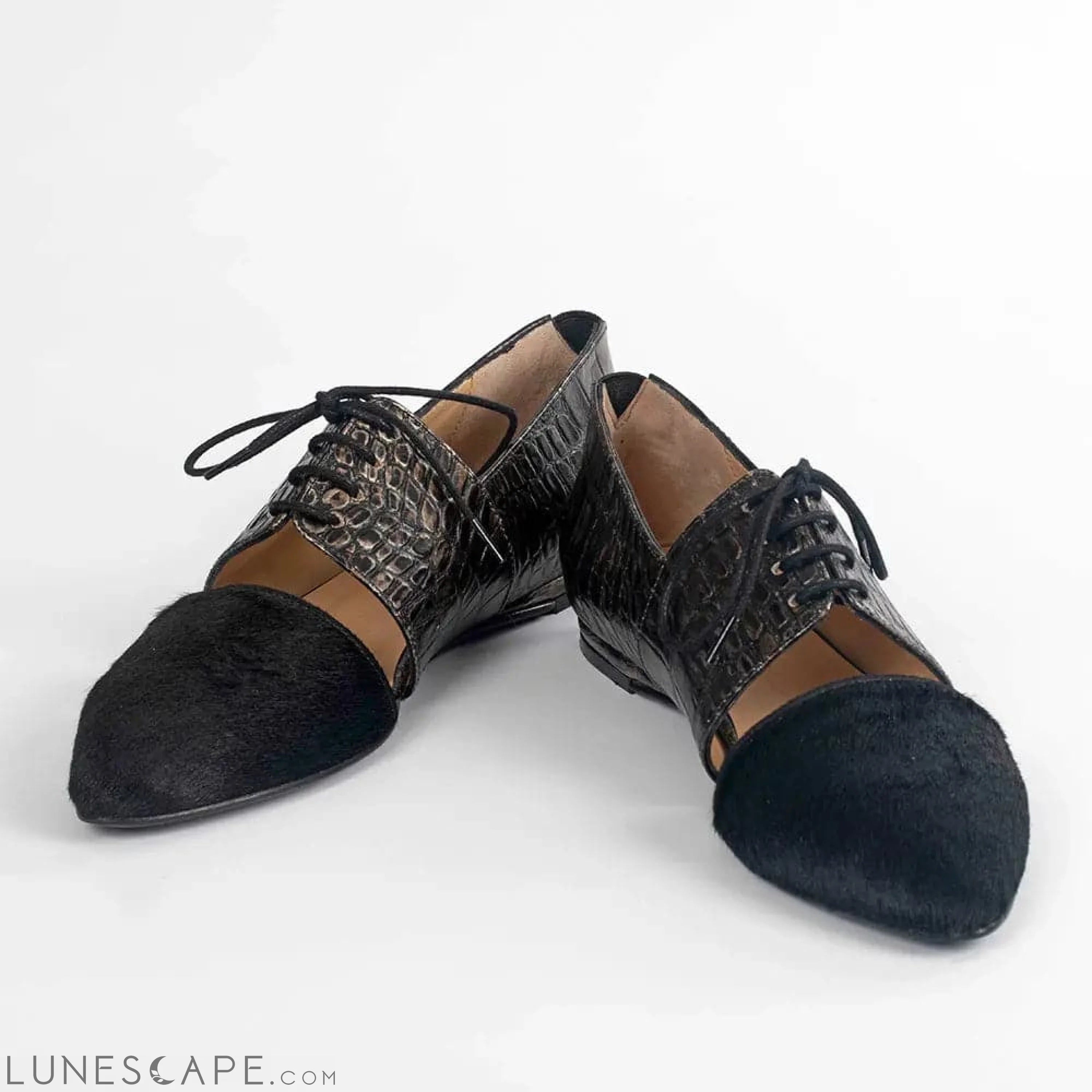 Women's Fur - Lined Loafers in Tan for a Cozy Winter Option Virago Oxford by Lordess Women's Fur - Lined Loafers in Tan for a Cozy Winter Option Virago Oxford by Lordess