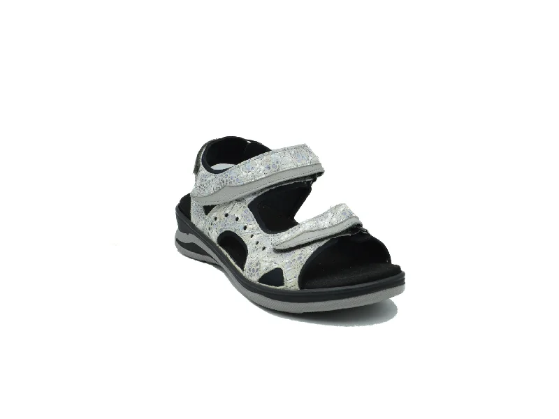 Women's Rhinestone - Embellished Open - Toe Sandals in Silver for a Glamorous Party LookFIDELIO Hilly