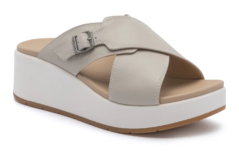Women's Sandals with a Floral - Printed Upper in Pink for a Feminine Spring LookSolstice Cross Slide Metatarsal