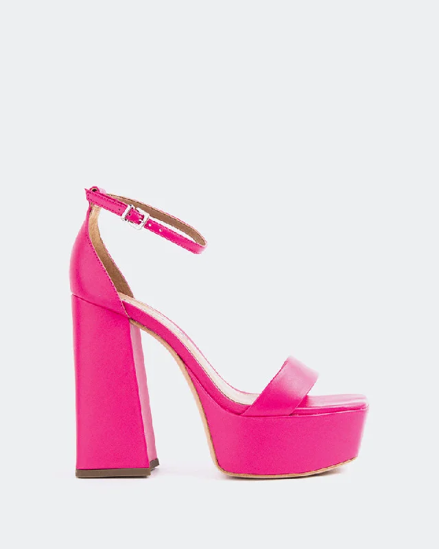 Lightweight Women's Mesh - Paneled Sandals in Yellow for BreathabilityAdriene Fucshia Leather