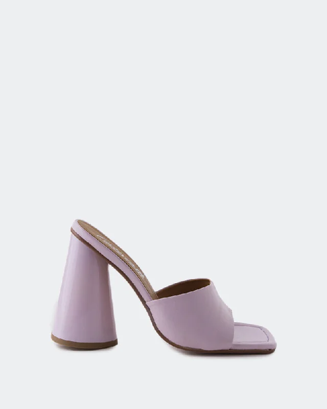 Women's Cork - Soled Espadrille Sandals with a Rope - Trimmed Upper in Navy for a Summer VibeAlaya Lilac Leather