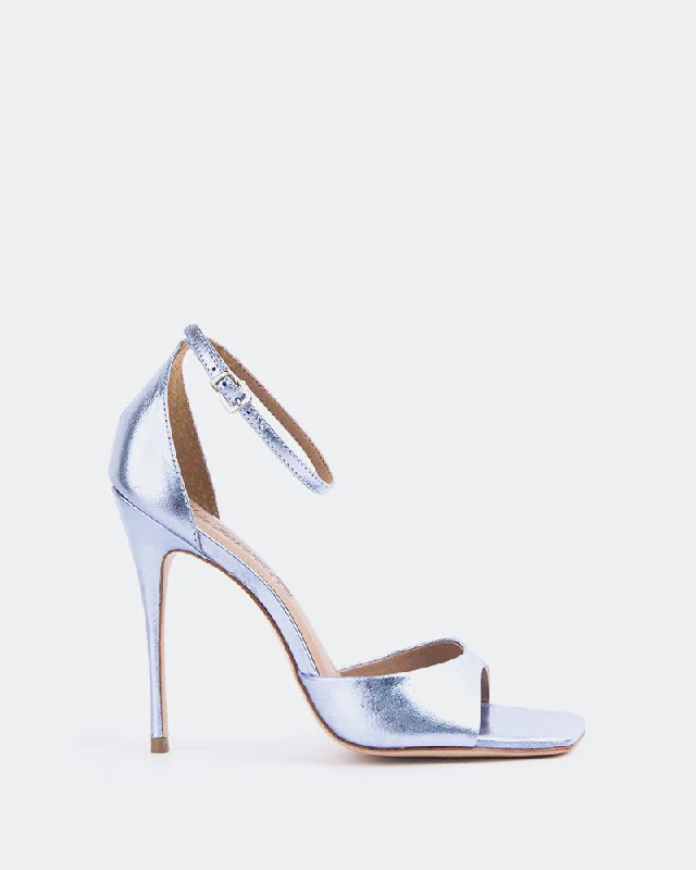 Women's Flat Slide Sandals with a Memory Foam Insole in White for All - Day ComfortAnalu Blue Metal