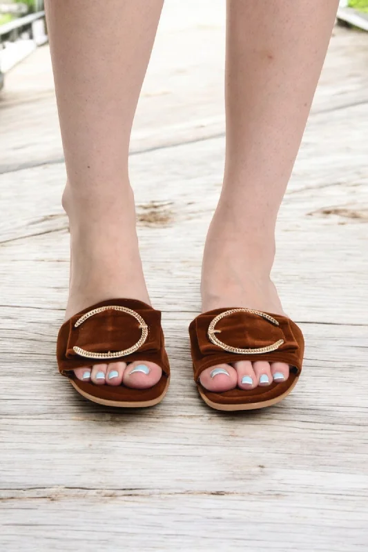 Women's Rhinestone - Embellished Open - Toe Sandals in Silver for a Glamorous Party LookBuckle Detail Brown Slide Sandals