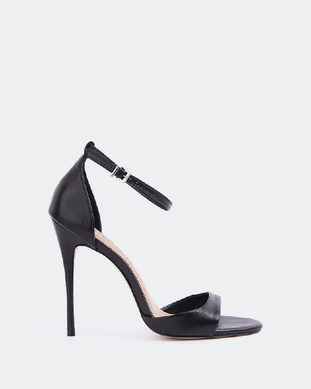 Women's Flat Slide Sandals with a Memory Foam Insole in White for All - Day ComfortCintia Black Leather