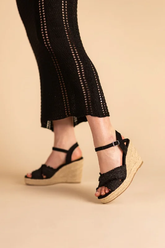 Adjustable Strap Women's Sandals with a Padded Heel in Pink for a Custom FitElinor Wedge in Black Adjustable Strap Women's Sandals with a Padded Heel in Pink for a Custom FitElinor Wedge in Black