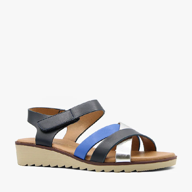 Women's Flat Slide Sandals with a Memory Foam Insole in White for All - Day ComfortJINDY NAVY MULTI