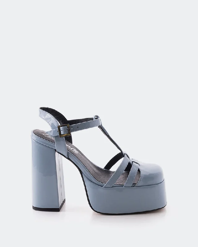 Women's Strappy Gladiator Sandals with Buckle Closures in Tan for a Boho LookLauranne Blue Patent