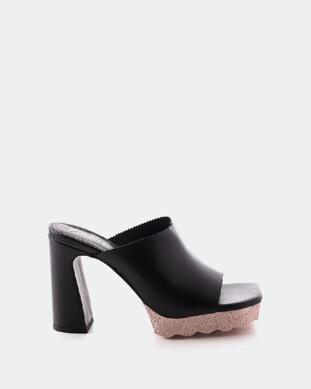 Shock - Absorbing Women's Sandals with a Soft Insole in Black for Active LifestylesLibra Black Pink Leather