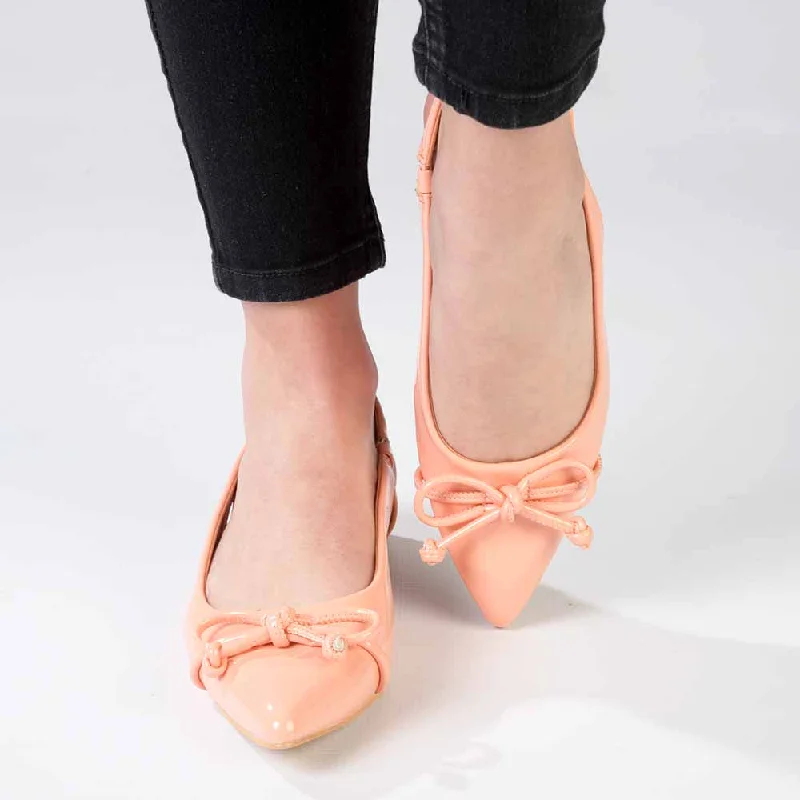 Adjustable Strap Women's Sandals with a Padded Heel in Pink for a Custom FitMadison Bobbi Low Block Heel Slingback Sandal - Peach