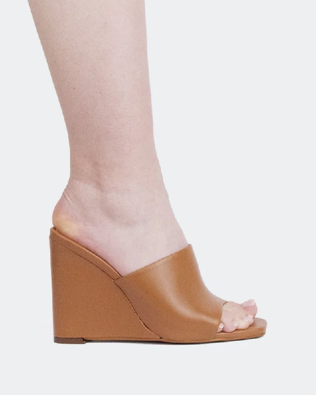 Women's Sandals with a Glitter - Coated Strap in Gold for a Sparkly Summer OutfitMinerva Tan Leather