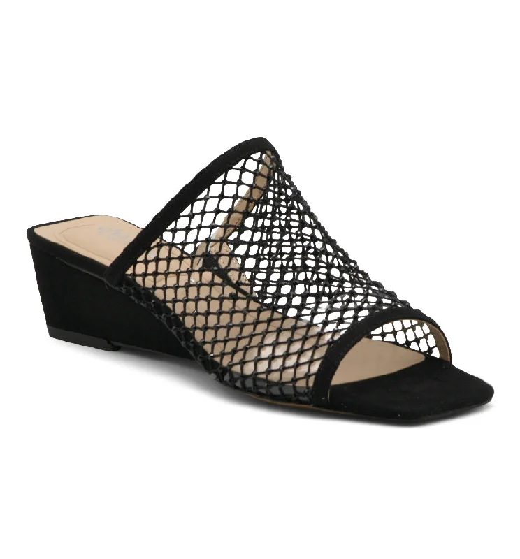 Women's Thong Sandals with a Beaded Design in Multicolor for a Beachy AestheticNOOLIE DRESS SHOE Women's Thong Sandals with a Beaded Design in Multicolor for a Beachy AestheticNOOLIE DRESS SHOE