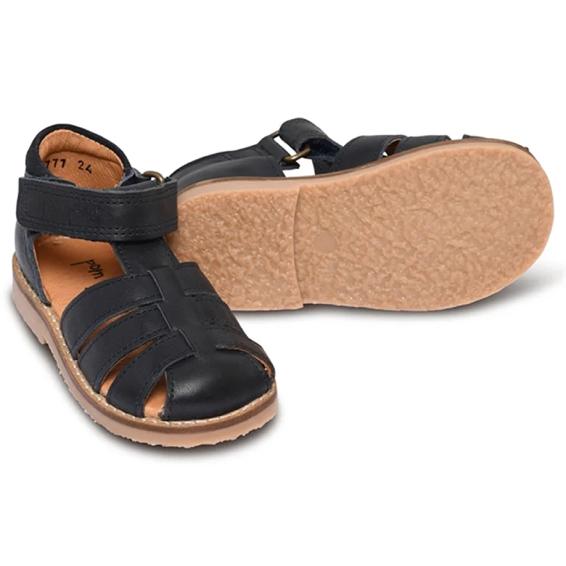 Women's Thong Sandals with a Beaded Design in Multicolor for a Beachy AestheticPom Pom Sandal Navy