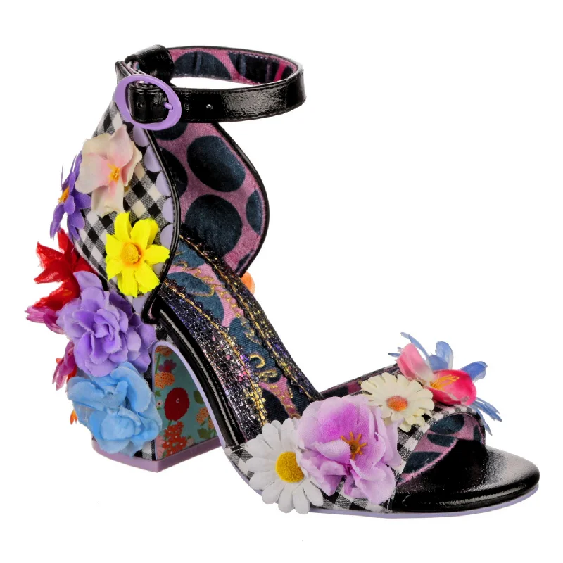 Women's Sandals with a Wedge Heel and a Tassel Detail in Orange for a Trendy LookPretty Petal