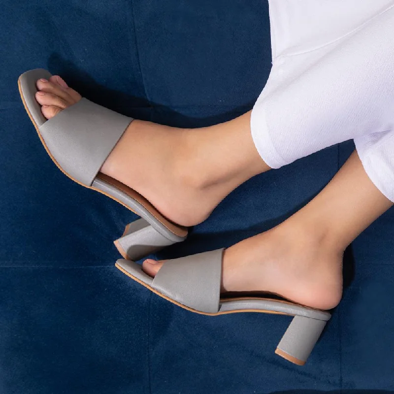 Women's Ankle - Strap Sandals with a Block Heel in Red for a Sophisticated StyleThe Barie Grey Women's Casual Block Heel Sandals Tresmode Women's Ankle - Strap Sandals with a Block Heel in Red for a Sophisticated StyleThe Barie Grey Women's Casual Block Heel Sandals Tresmode