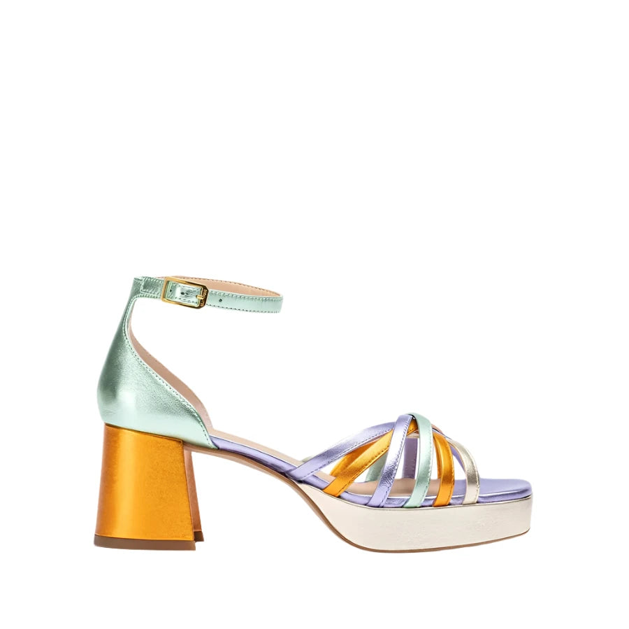 Women's Thong Sandals with a Beaded Design in Multicolor for a Beachy AestheticUnisa Narie Multi Metallic