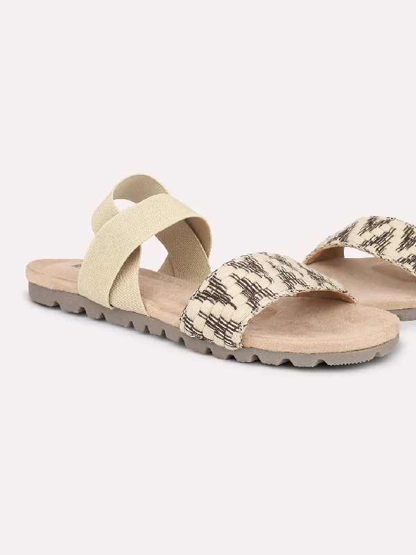 Adjustable Strap Women's Sandals with a Padded Heel in Pink for a Custom FitWomen Beige Open Toe Backstrap Sandals