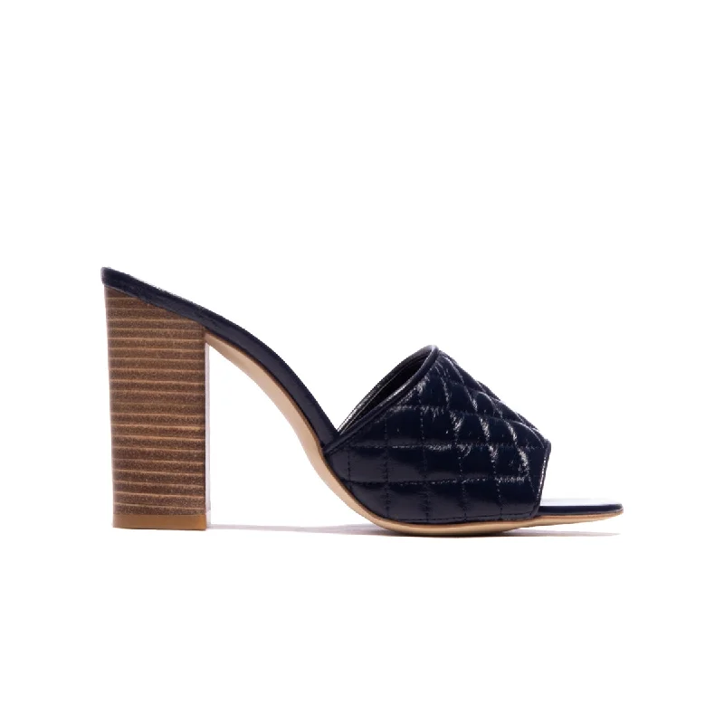 Women's Strappy Gladiator Sandals with Buckle Closures in Tan for a Boho LookYuki Navy Leather