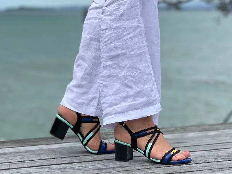 Anti - Slip Women's Sandals with a Grooved Sole in Green for Outdoor AdventuresZodiaco Zapressa available in 2 colours Anti - Slip Women's Sandals with a Grooved Sole in Green for Outdoor AdventuresZodiaco Zapressa available in 2 colours