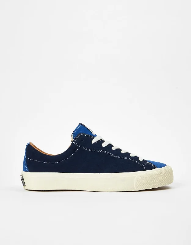 Budget - Friendly Women's Skateboarding Shoes in Lime Green for Affordable SkatingLast Resort AB VM003 Suede Lo Skate Shoes - Duo Blue/White Budget - Friendly Women's Skateboarding Shoes in Lime Green for Affordable SkatingLast Resort AB VM003 Suede Lo Skate Shoes - Duo Blue/White