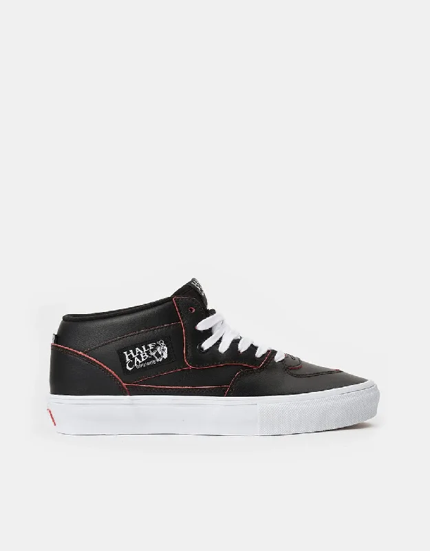 Women's Skateboarding Shoes with Vulcanized Construction in Green for FlexibilityVans Skate Half Cab R1 UK Exclusive Skate Shoes - (Wearaway) Black/White Women's Skateboarding Shoes with Vulcanized Construction in Green for FlexibilityVans Skate Half Cab R1 UK Exclusive Skate Shoes - (Wearaway) Black/White