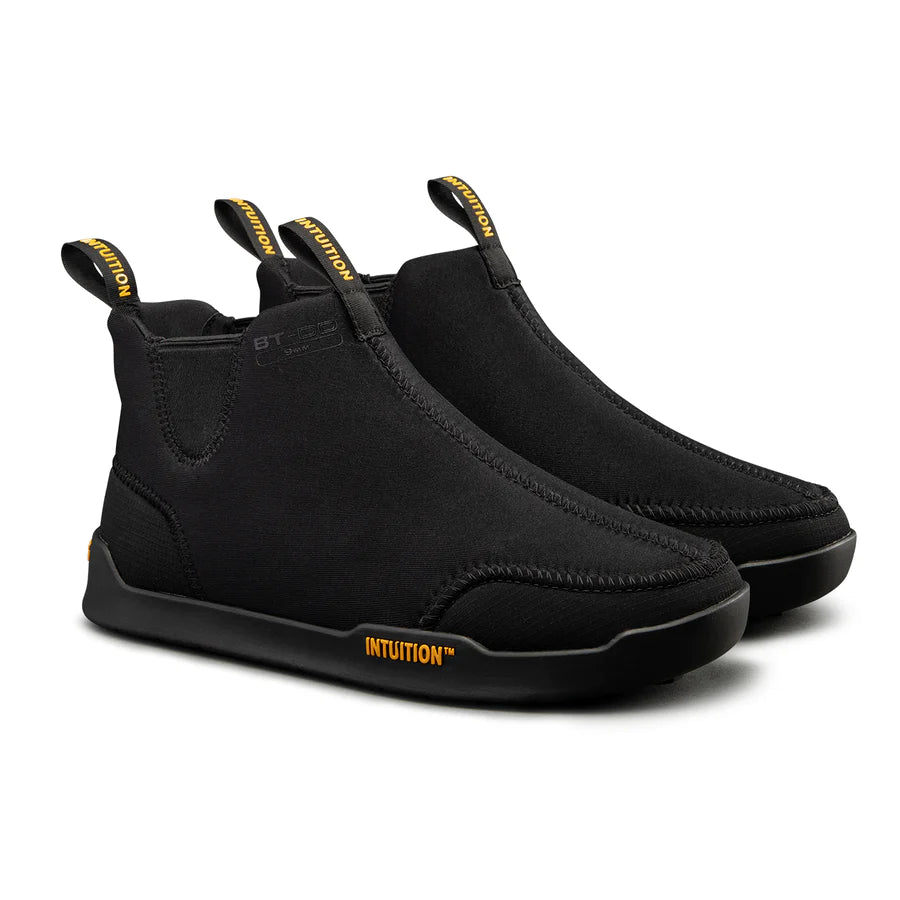 women's booties with sock-like fitAPRES BOOTIE SLIP ON MID by INTUITION