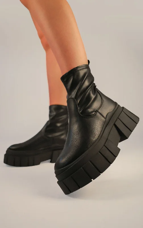women's ankle boots with metallic finishBlack PU Leather Chunky Platform Chelsea Ankle Boot