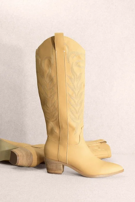 women's flat bootiesCHANTELLE VEGAN LEATHER WESTERN BOOTS