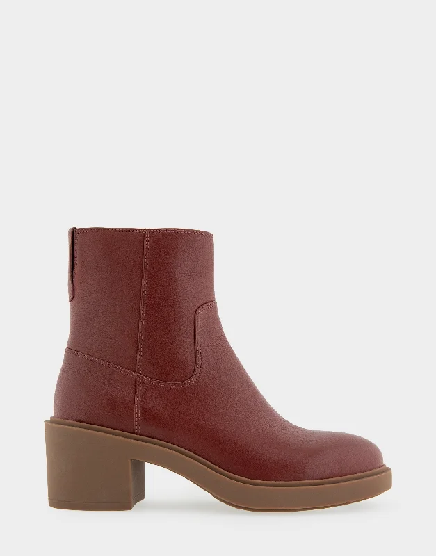 women's ankle boots for fashion-forwardGarie