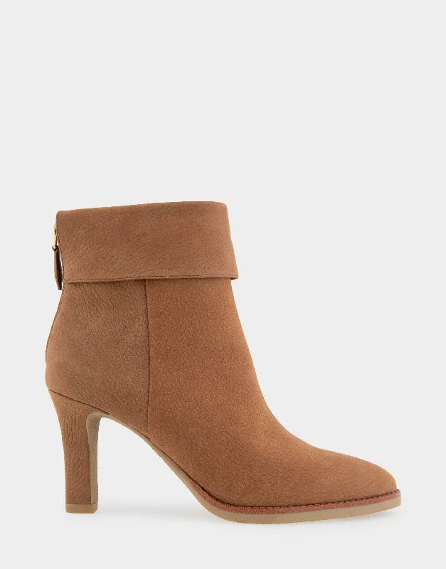 women's ankle boots with snakeskin printLaia