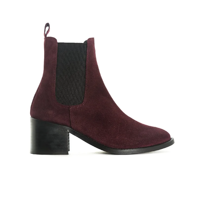 women's ankle boots for rainy weatherLarabee Plum Suede