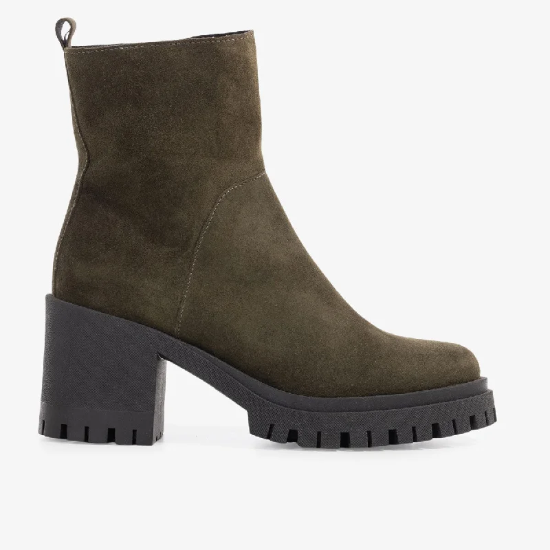 women's booties for wide calvesSkoal