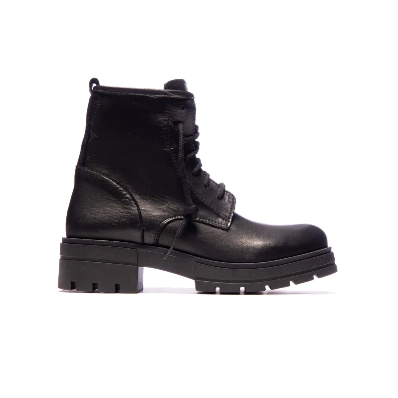 women's ankle boots with zippersVenlo Black Leather