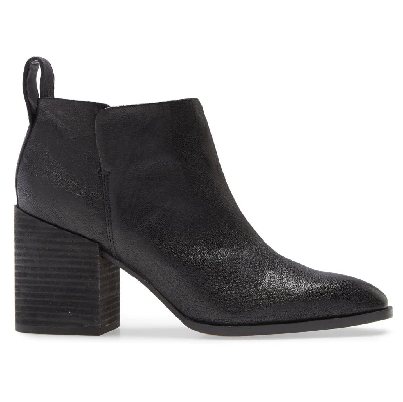 women's ankle boots with studsLyssa Leather Women's Heeled Ankle Boots
